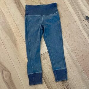 Lululemon Blue High-Waisted Leggings